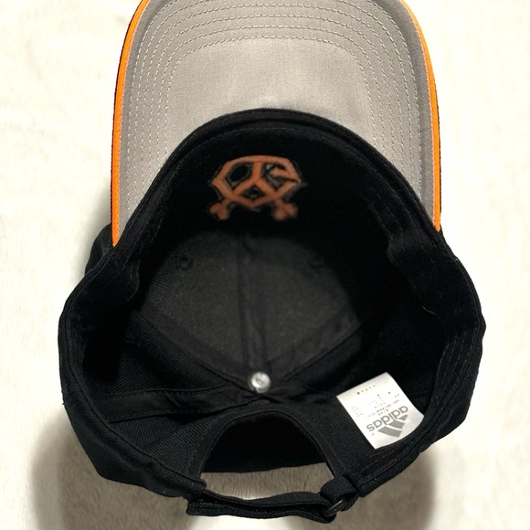 YG Adidas Baseball Cap - Picture 3 of 3